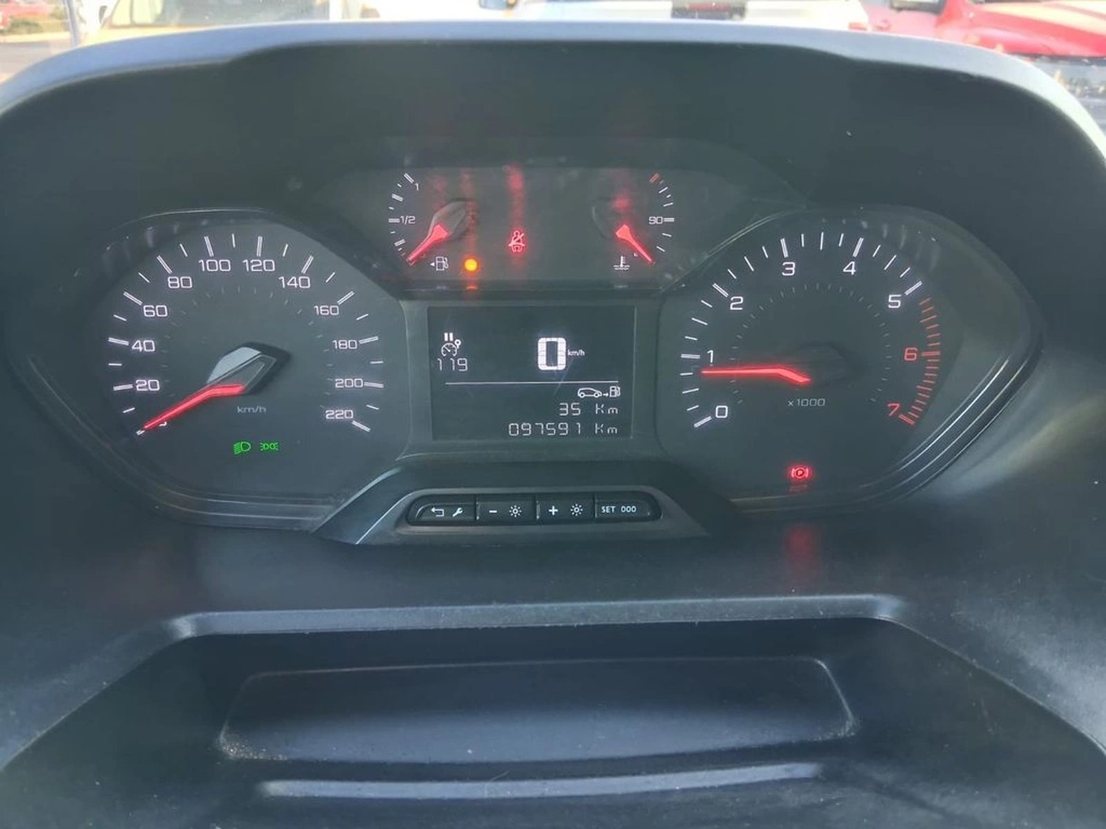 PEUGEOT PARTNER 1.5 L1 HDI DIESEL 100HP 4X2 MT 5P 2024 - Imagen 10 de 16