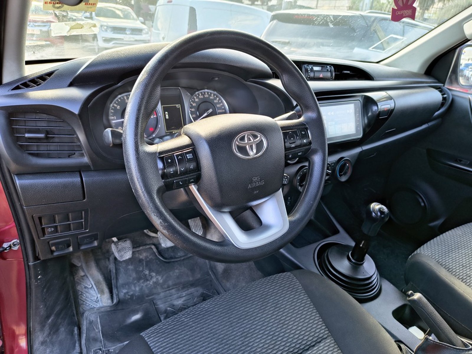 TOYOTA HILUX 2.4 DX 2022 - Imagen 12 de 20
