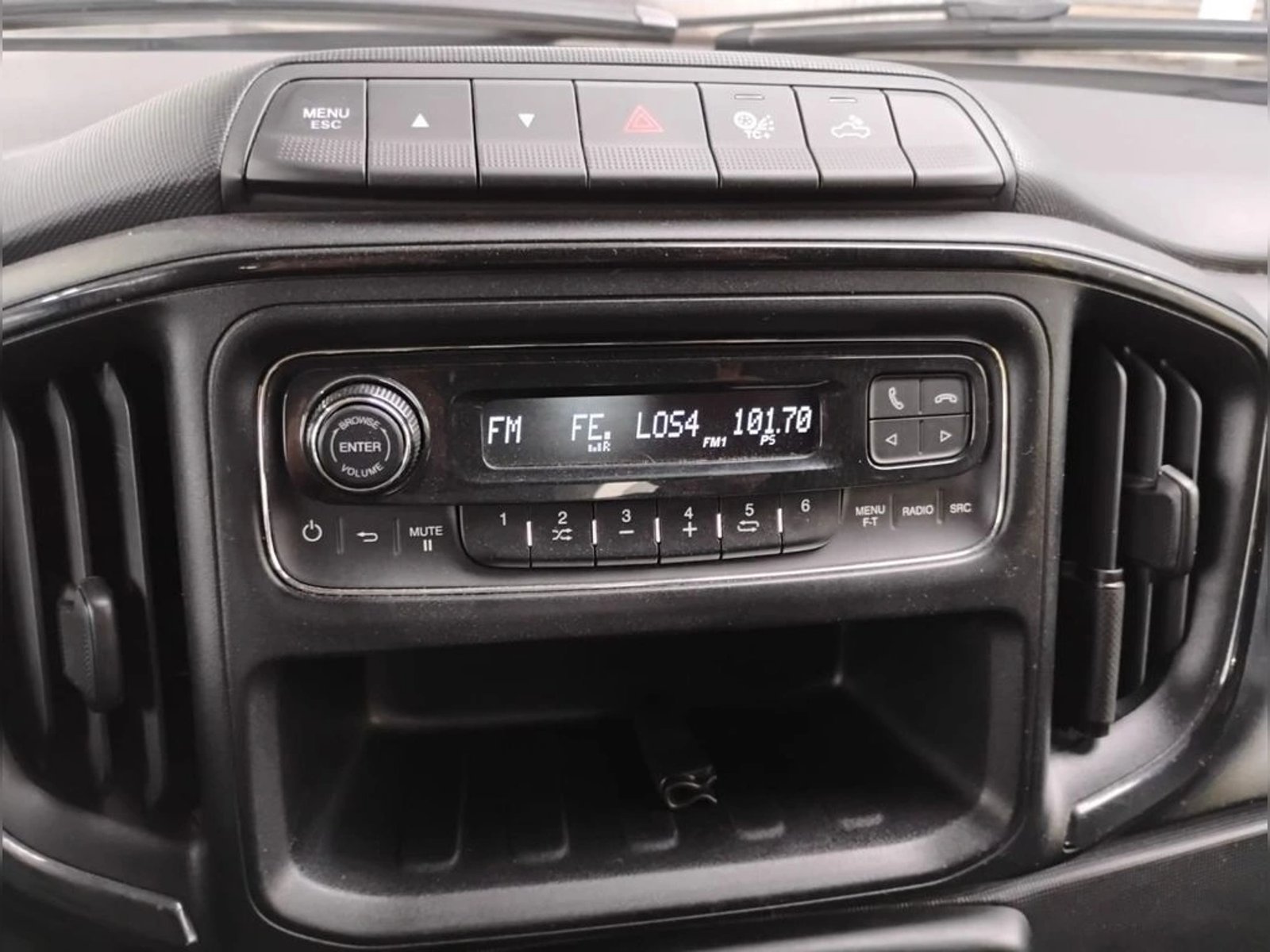 RAM 700 SLT CS 2022 - Imagen 9 de 12