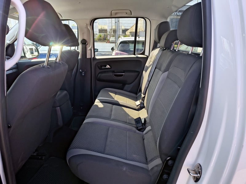 Volkswagen AMAROK TRENDLINE 4X4 2.0 2023 - Imagen 16 de 20