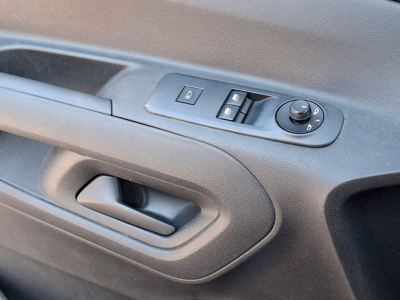 Peugeot PARTNER PARTNER L1 1.5 DIESEL 2024 - Imagen 17 de 20