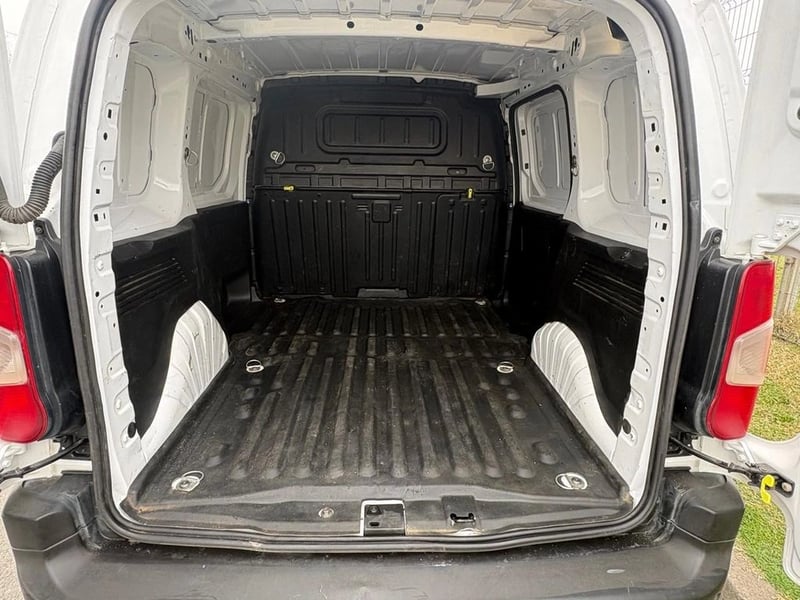 Peugeot PARTNER L1  DIESEL 2024 - Imagen 11 de 12
