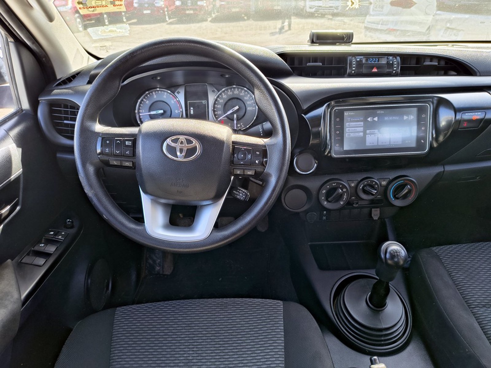 Toyota HILUX HILUX TSS 2.4 Diesel 4X2 T/M 2022 - Imagen 19 de 20