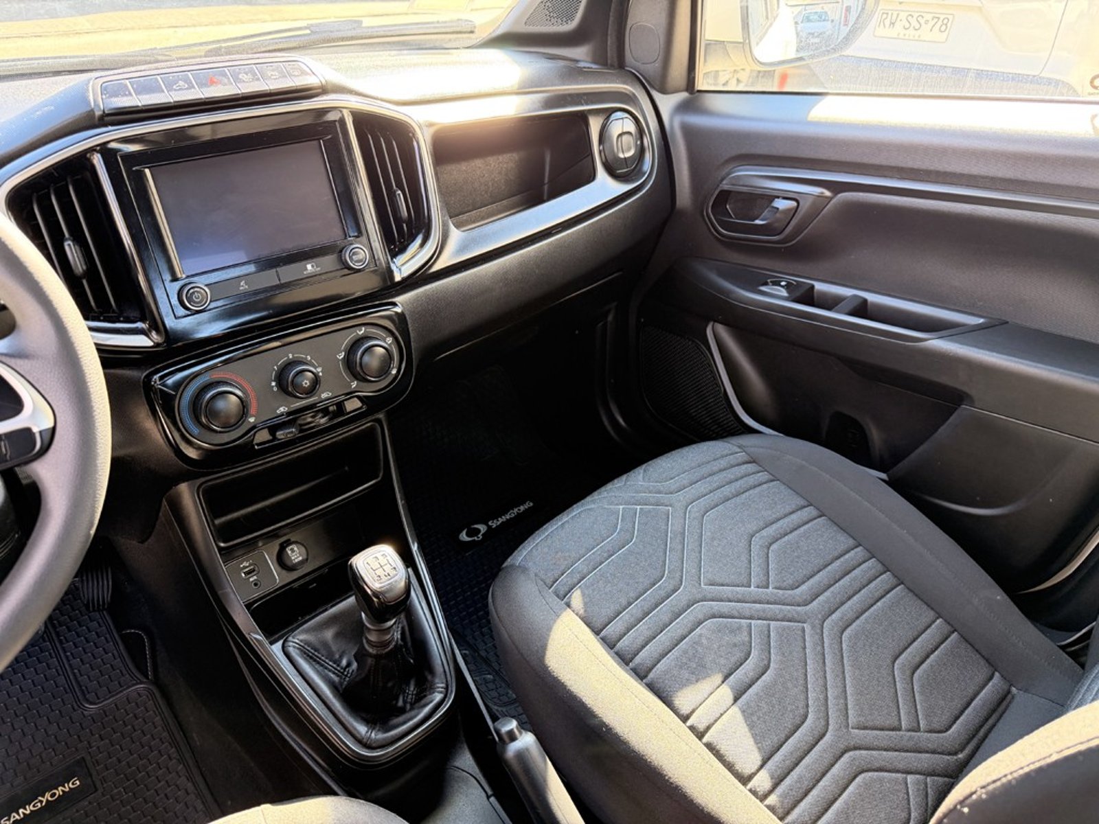 RAM 700 BIGHORN DCAB 1.3 2024 - Imagen 17 de 20