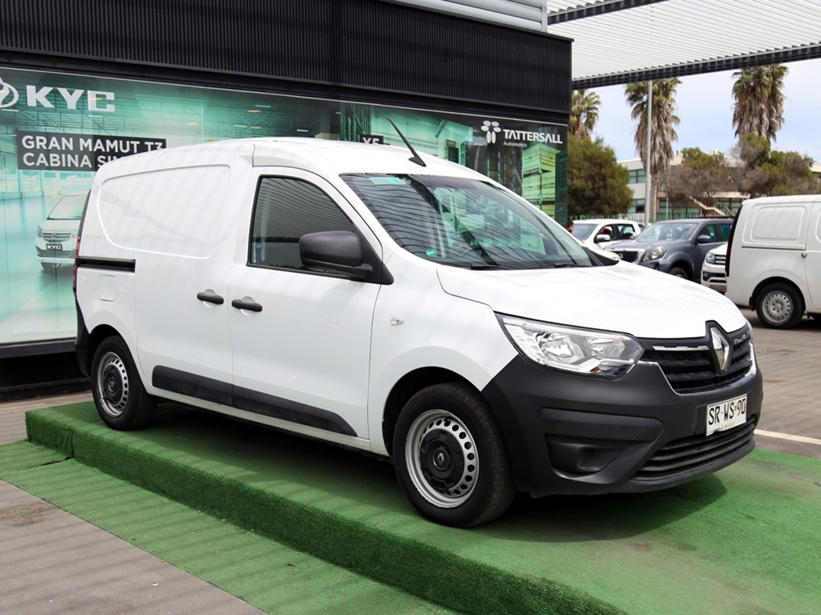 Renault EXPRESS 1.5 ZEN 2023 - Foto 3 de 20