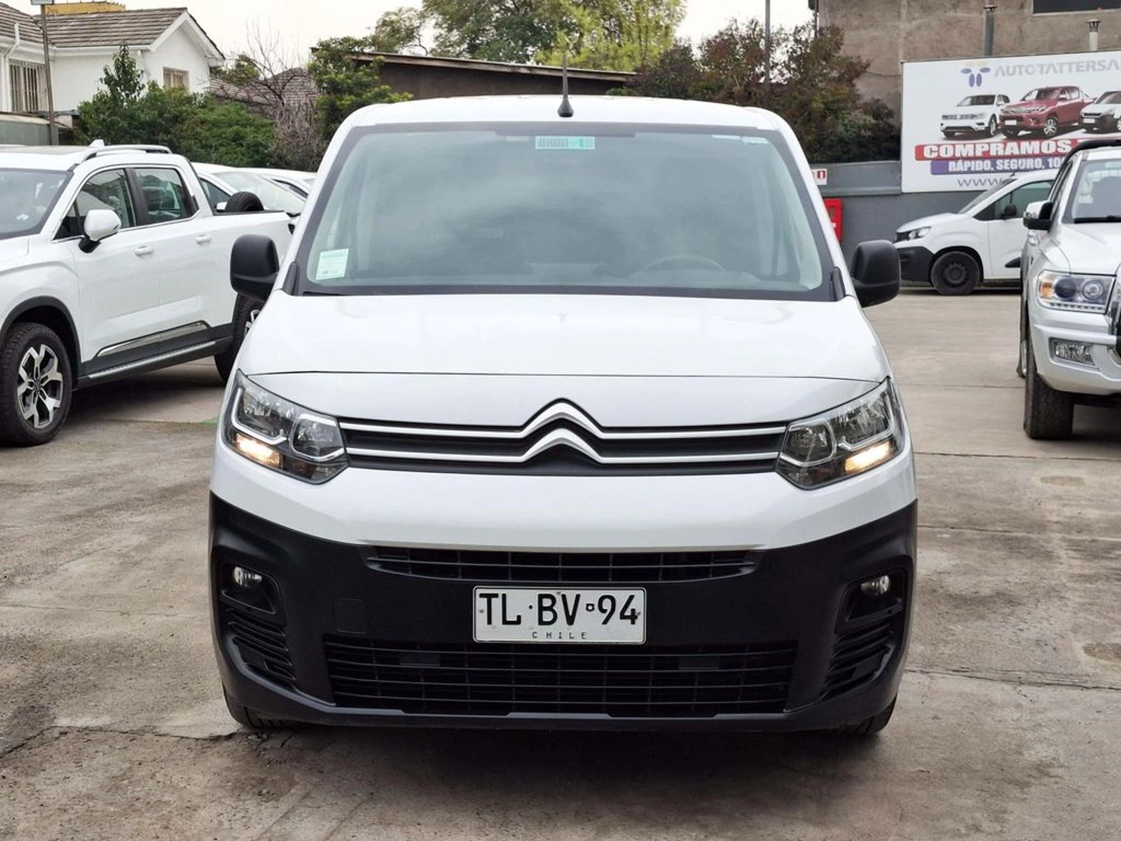Citroën BERLINGO 1.5 2024 - Foto 2 de 20