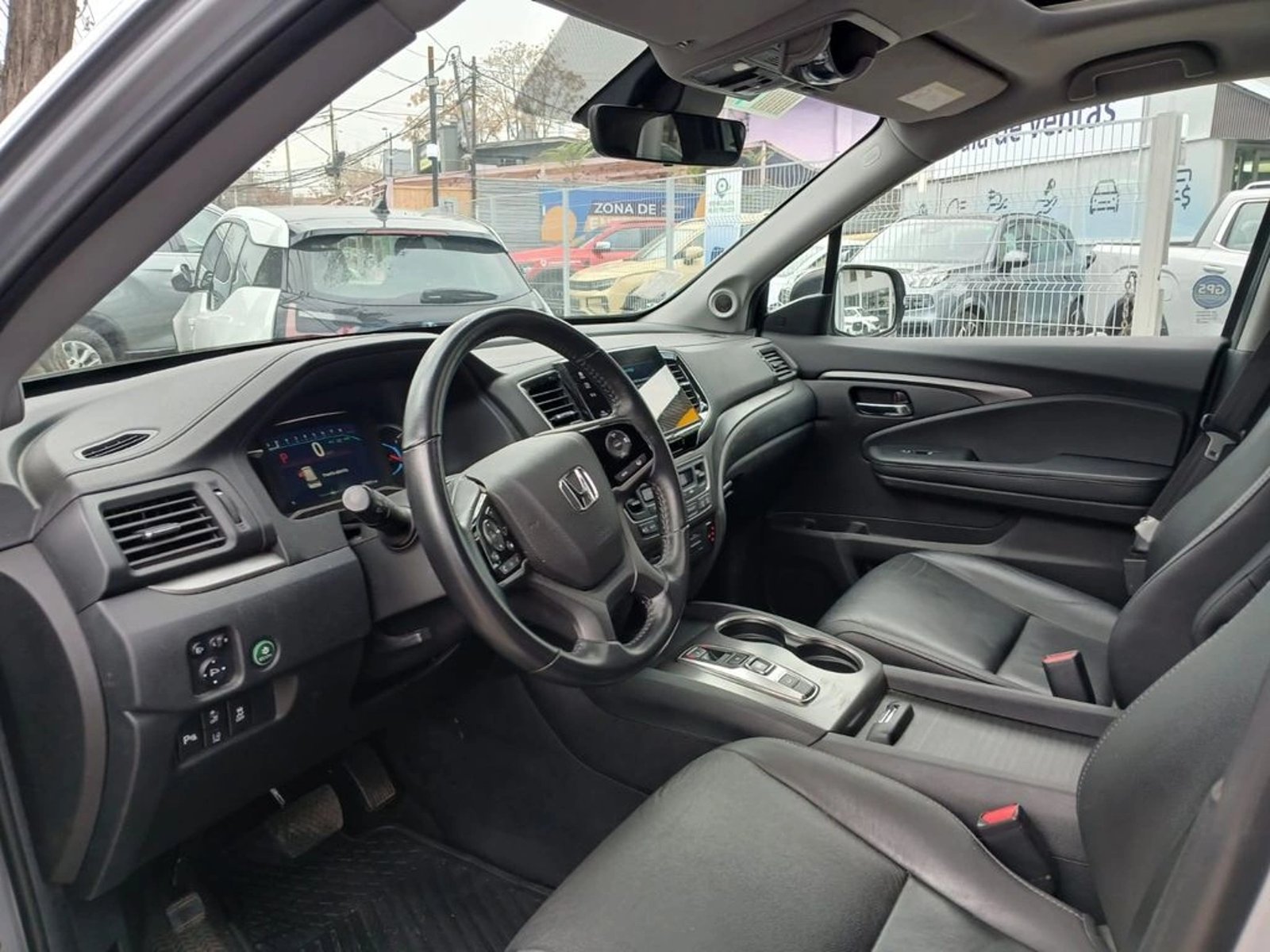 Honda PILOT PILOT Tourning 3.5 AWD 7 Pasajeros 2023 - Imagen 10 de 18