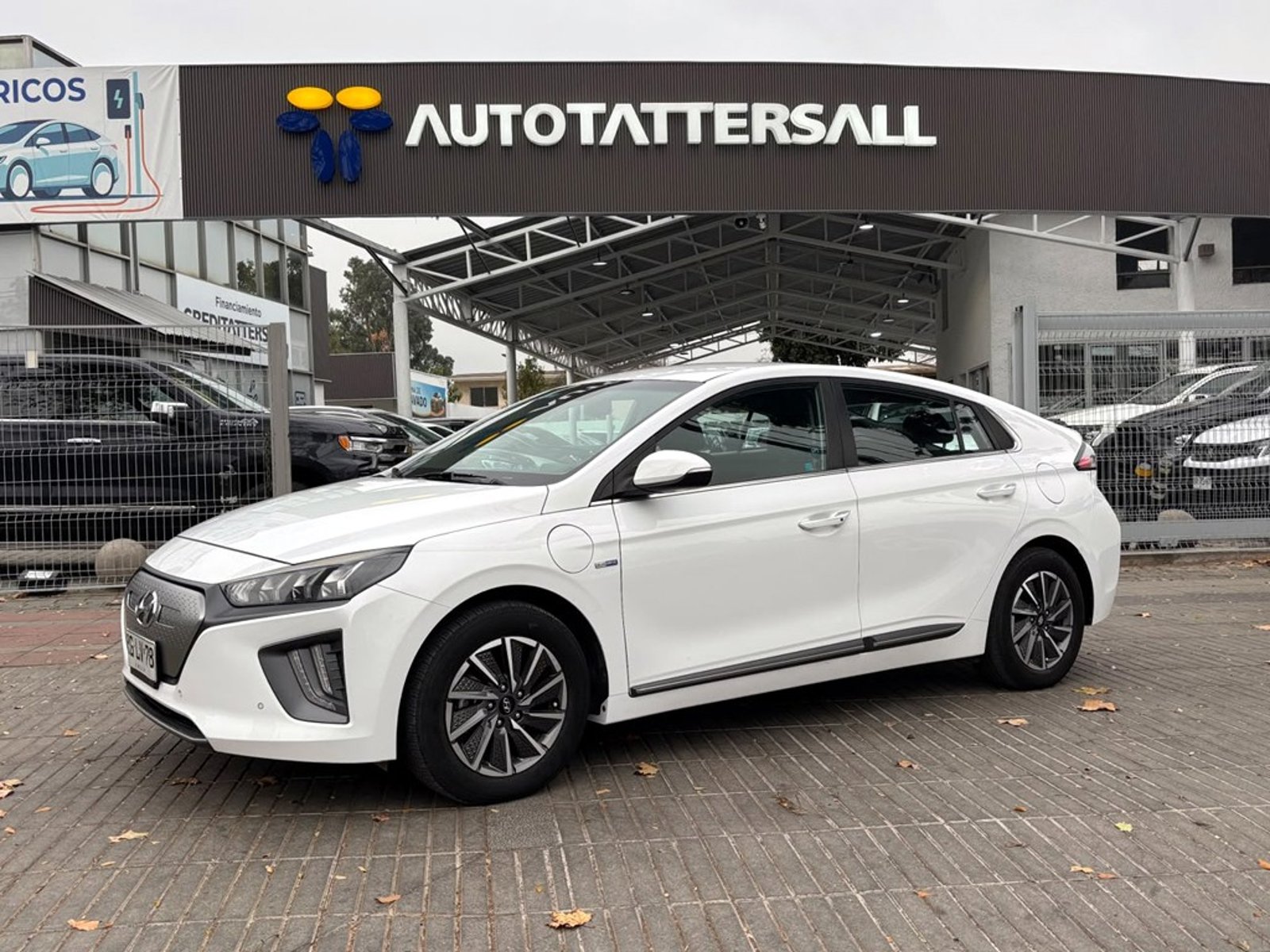 Hyundai IONIQ Ionic EV 2021 - Foto 2 de 20