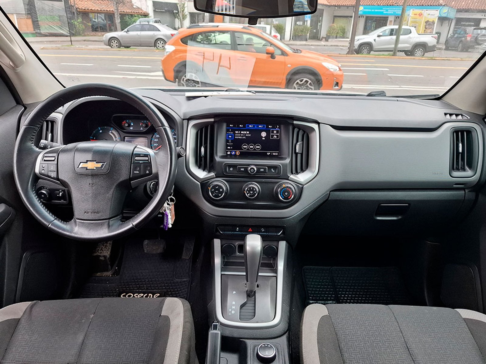 Chevrolet COLORADO 2.8 CTDI 4X4 LT AT 4P 2022 - Imagen 9 de 20