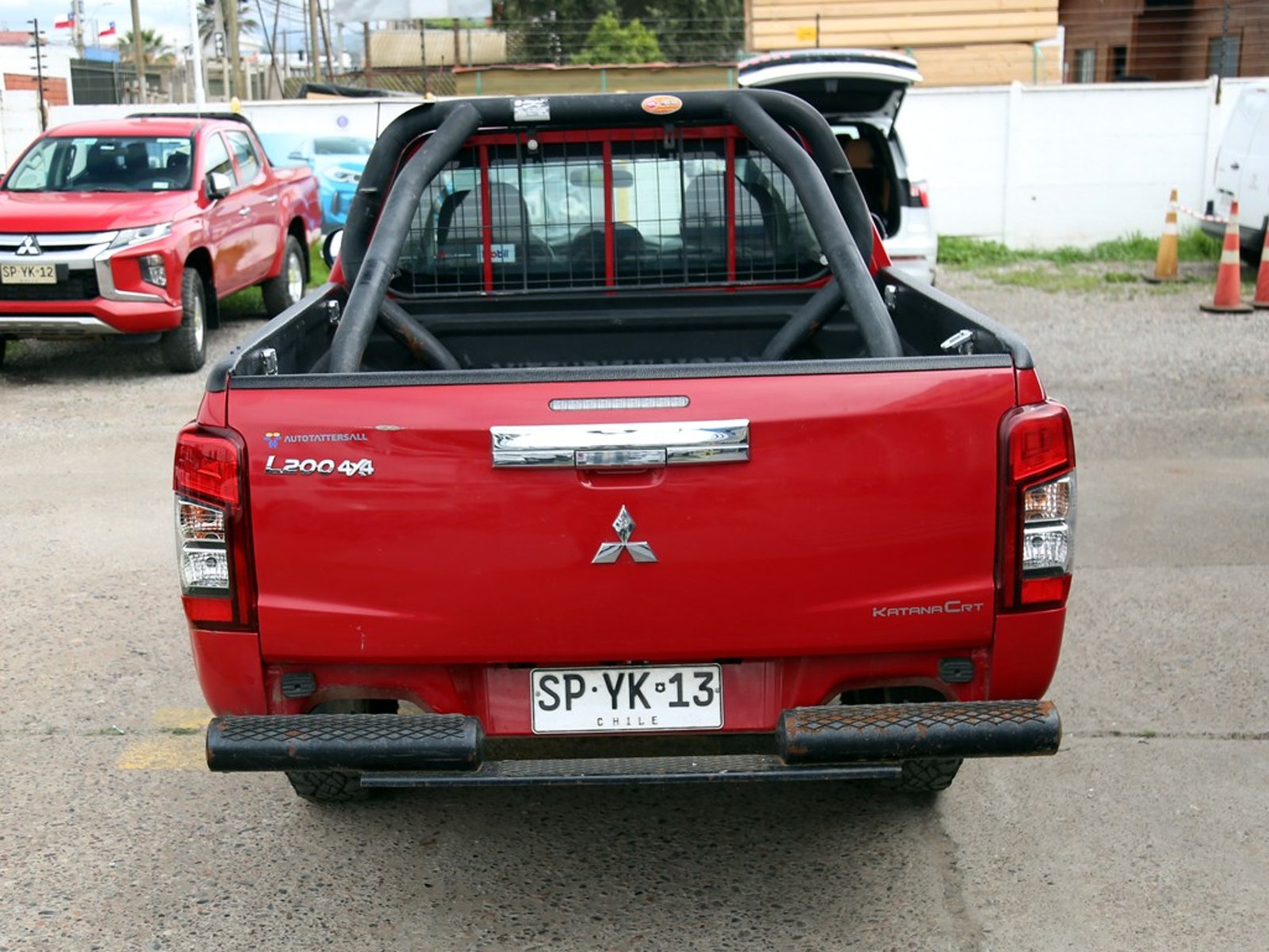 Mitsubishi L200 KATANA CRT 2023 - Imagen 7 de 20