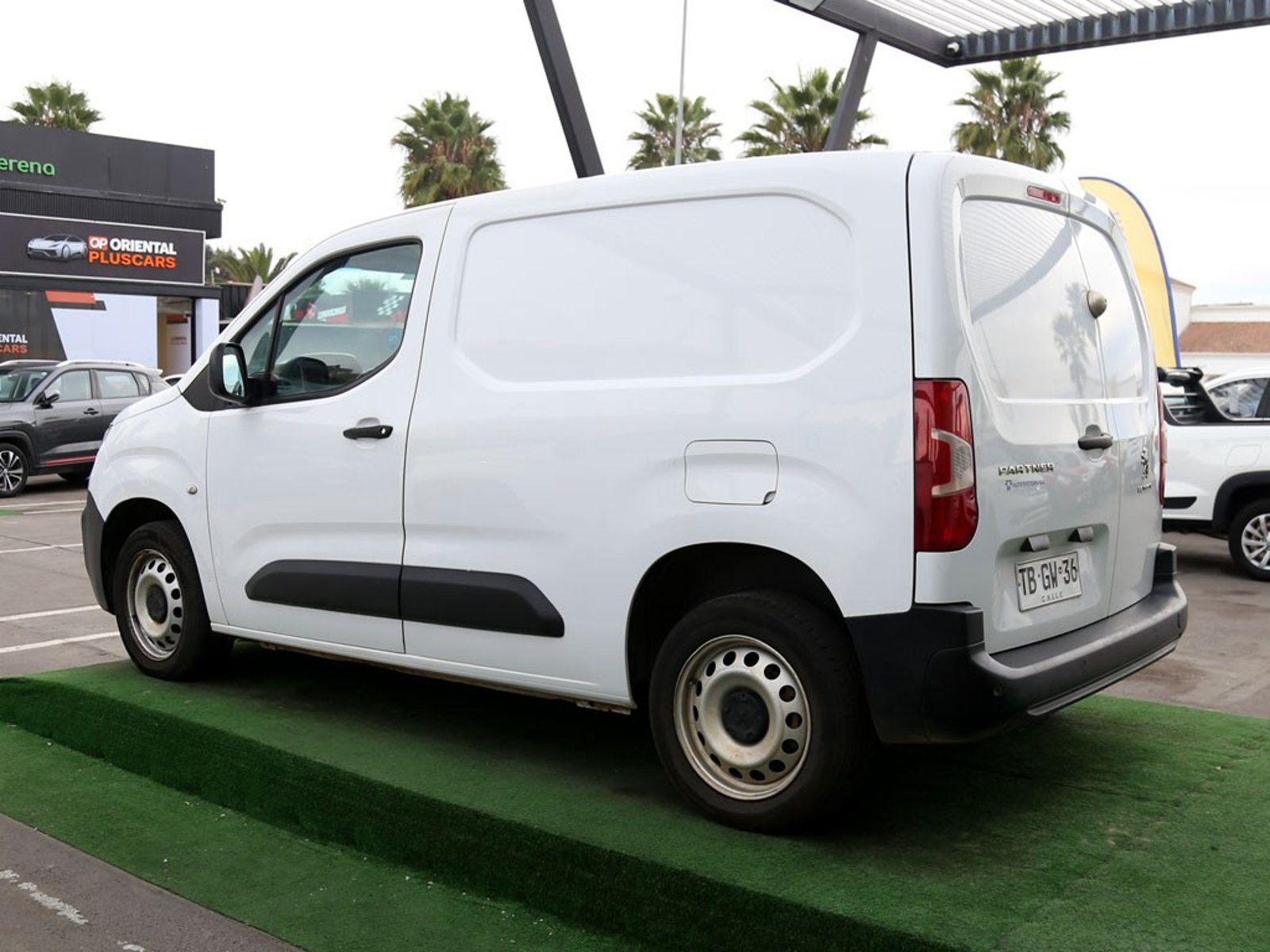 Peugeot PARTNER MT 1.6 2024 - Imagen 8 de 19