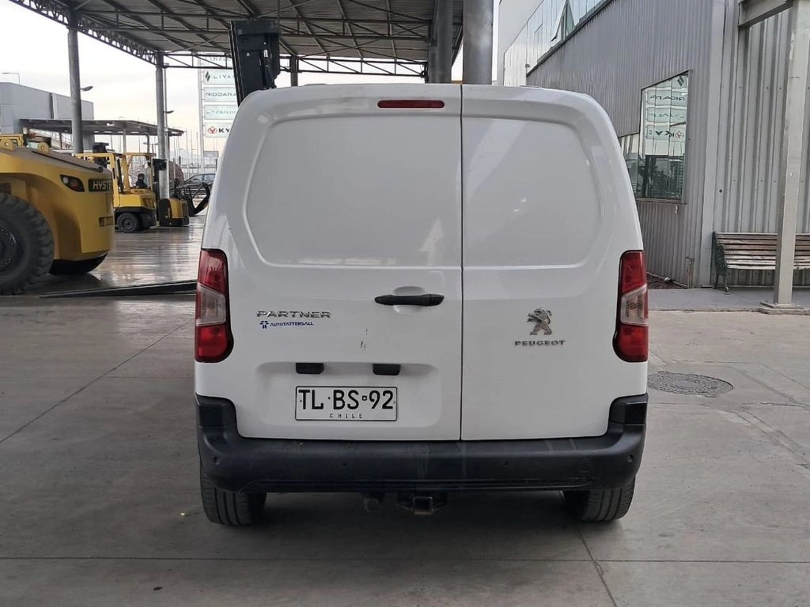 Peugeot PARTNER 1.5 L1 MT 2024 - Imagen 7 de 16