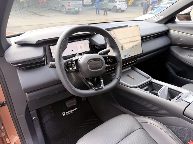 Lynk & Co 08 HALO 08 PHEV 1.5 AUT 4X2 2027 - Imagen 11 de 20