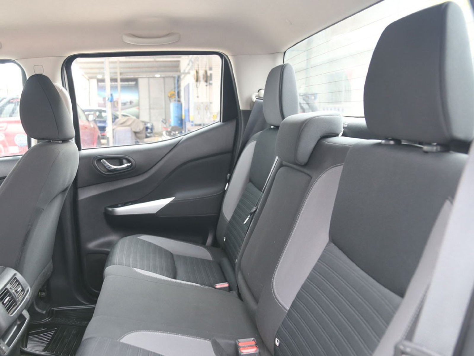 Nissan NAVARA 2.3D XE DIESEL 4X4 DOB.CAB. AT 4P 2022 - Imagen 19 de 20