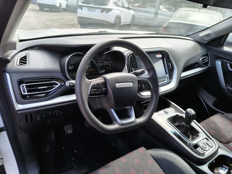 Jetour X70 1.5T GL 4X2 2024 - Imagen 11 de 20