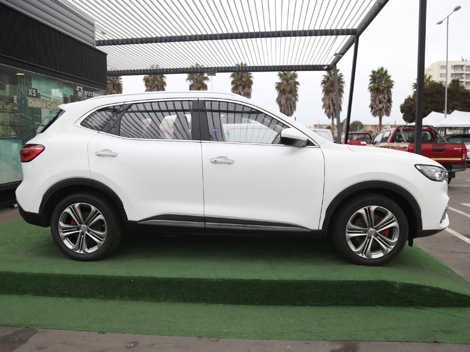MG HS 2.0T TROPHY 2023 - Foto 4 de 20