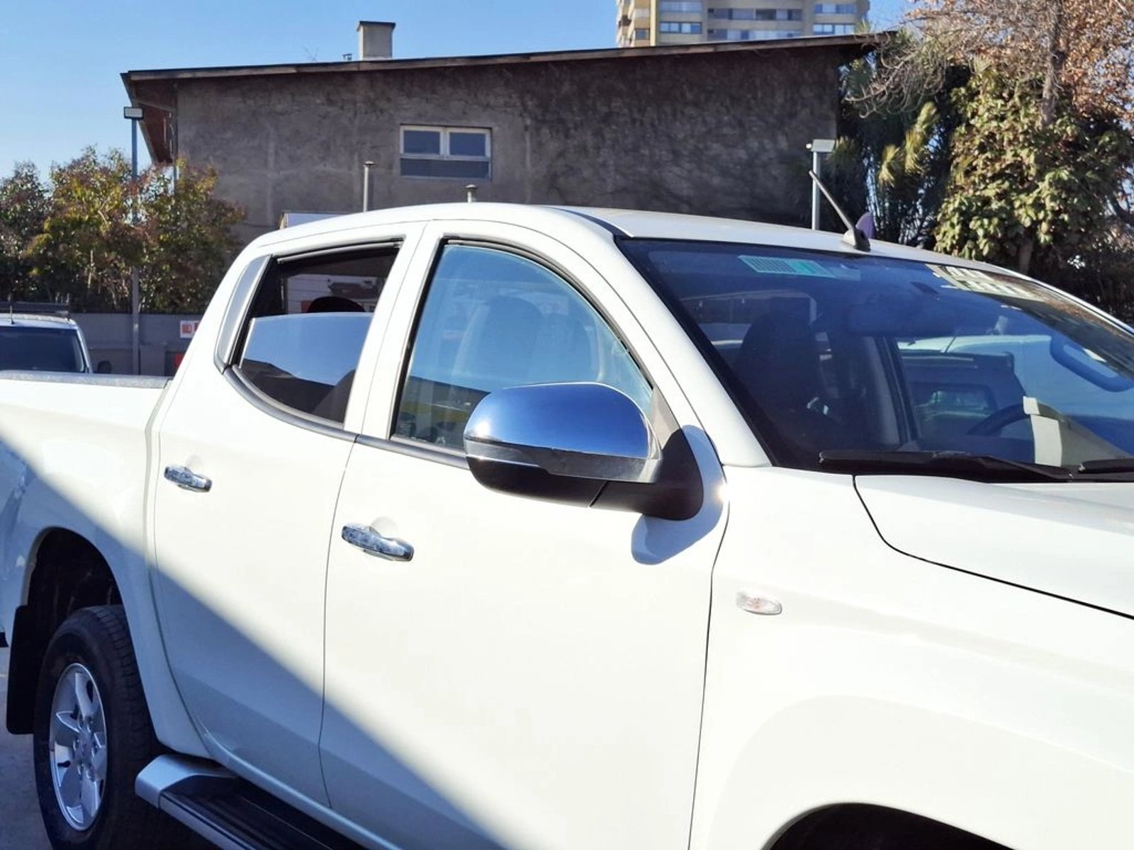 MITSUBISHI L200 2.4 2024 - Foto 4 de 20