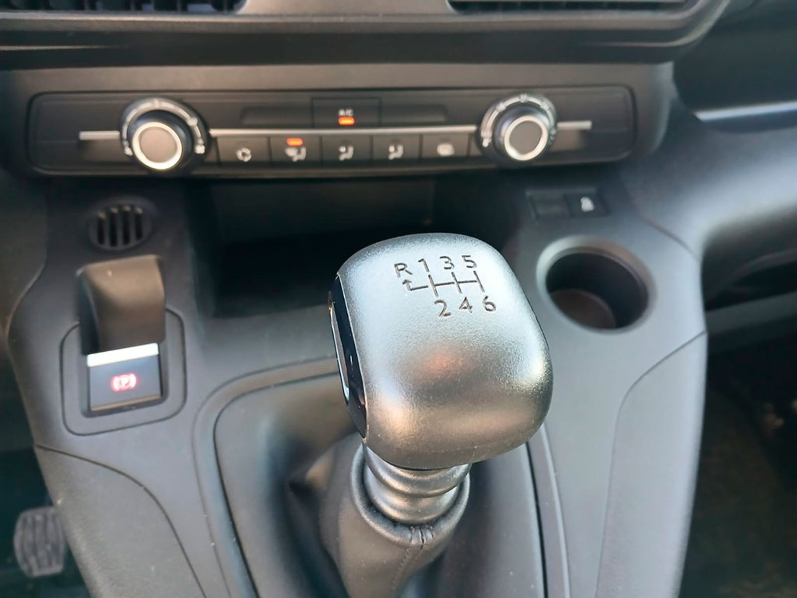 Peugeot LANDTREK Landtrek Active HDI 4X2 MT 2023 - Imagen 19 de 19