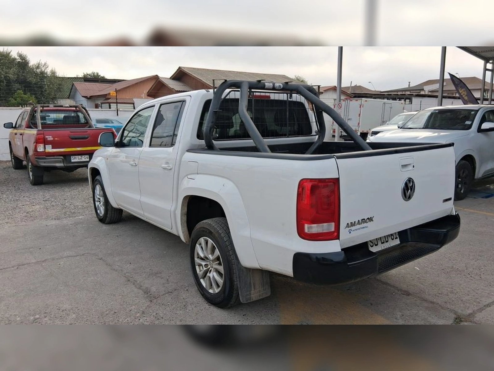VOLKSWAGEN AMAROK 2.0 TRENDLINE  MT 4X4 DIESEL 2023 - Imagen 7 de 19