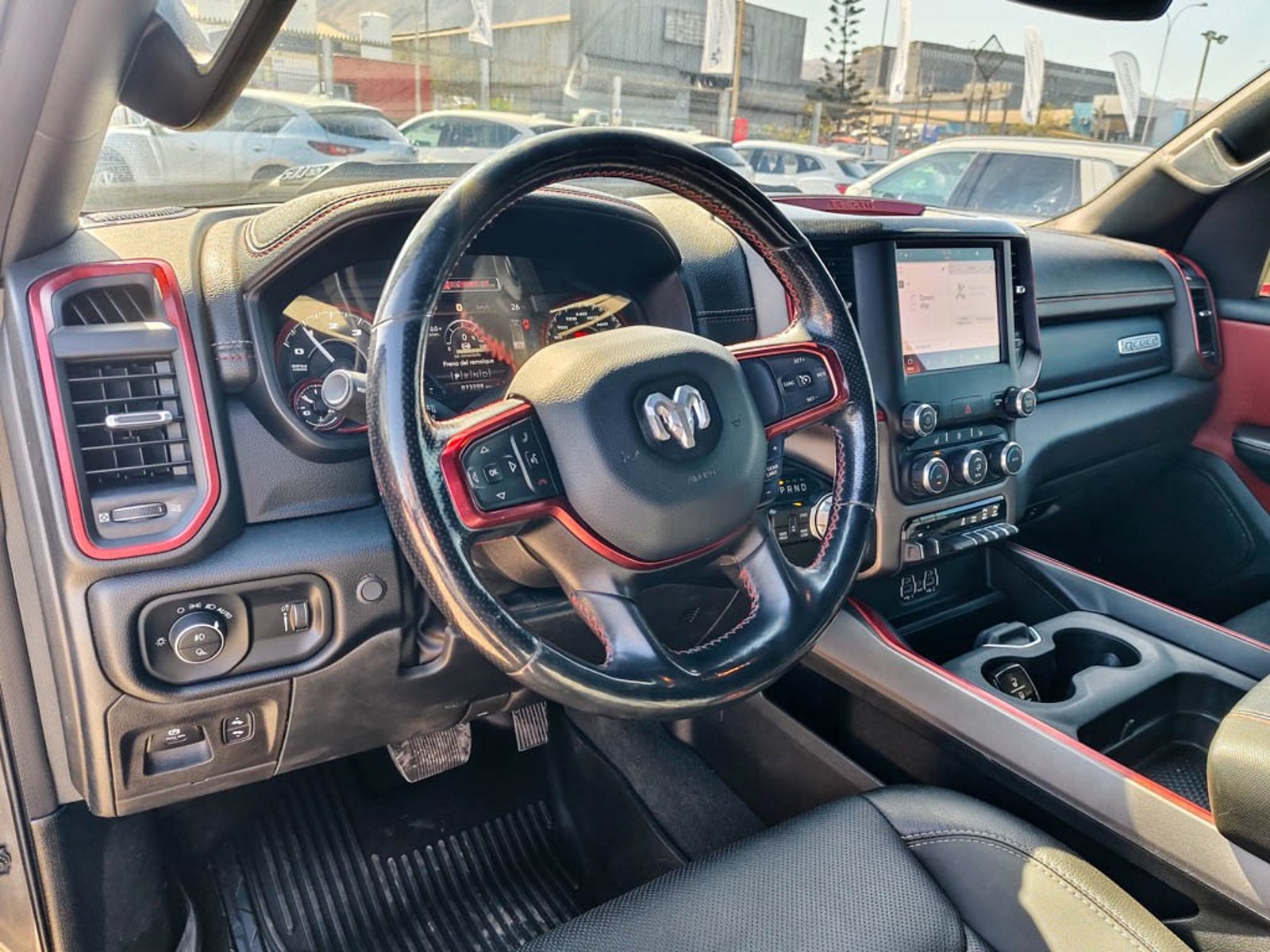 RAM 1500 LARAMIE CAB 4X4 5.7 AUT 2022 - Imagen 8 de 20