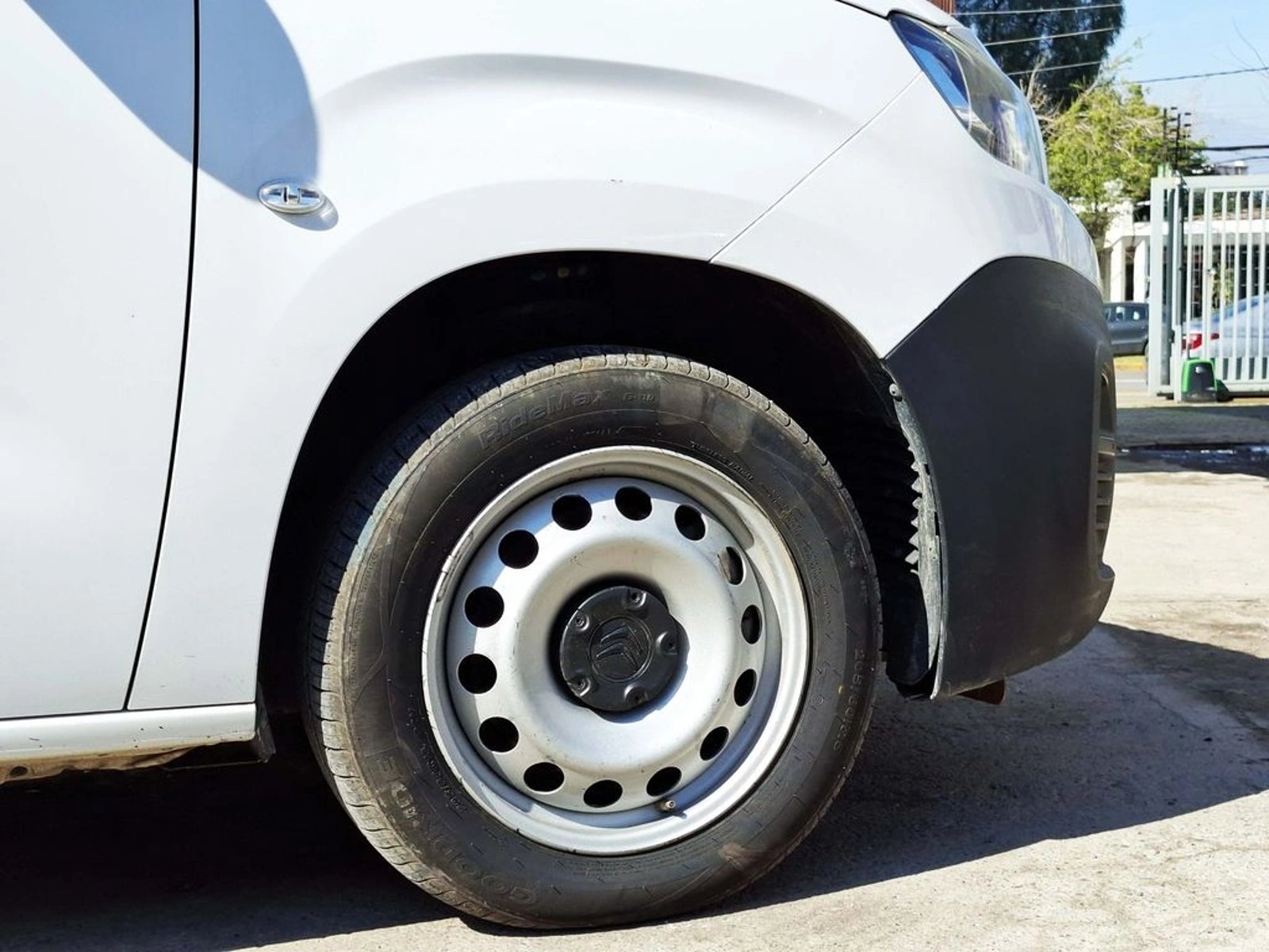 Citroën BERLINGO 1.5 BlueHDI 2024 - Imagen 6 de 20