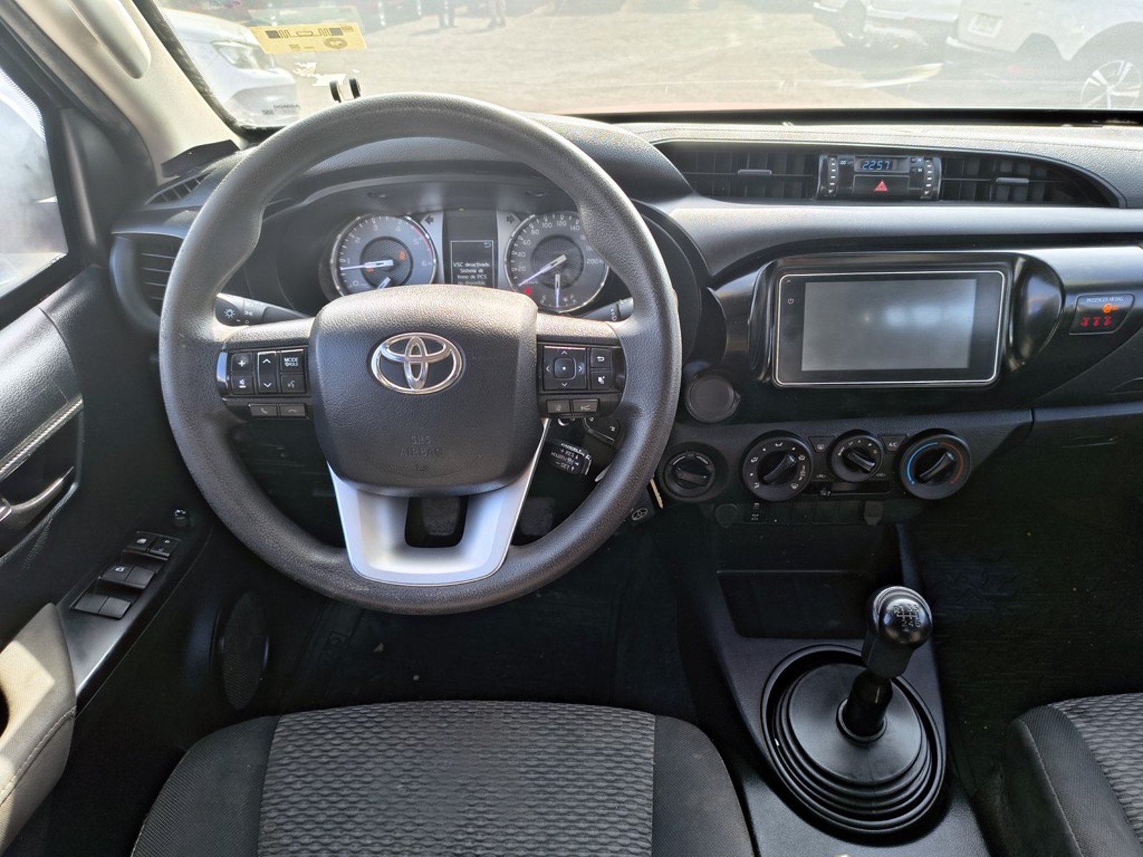 Toyota HILUX HILUX TSS 2.4 Diesel 4X4 T/M 2024 - Imagen 11 de 17