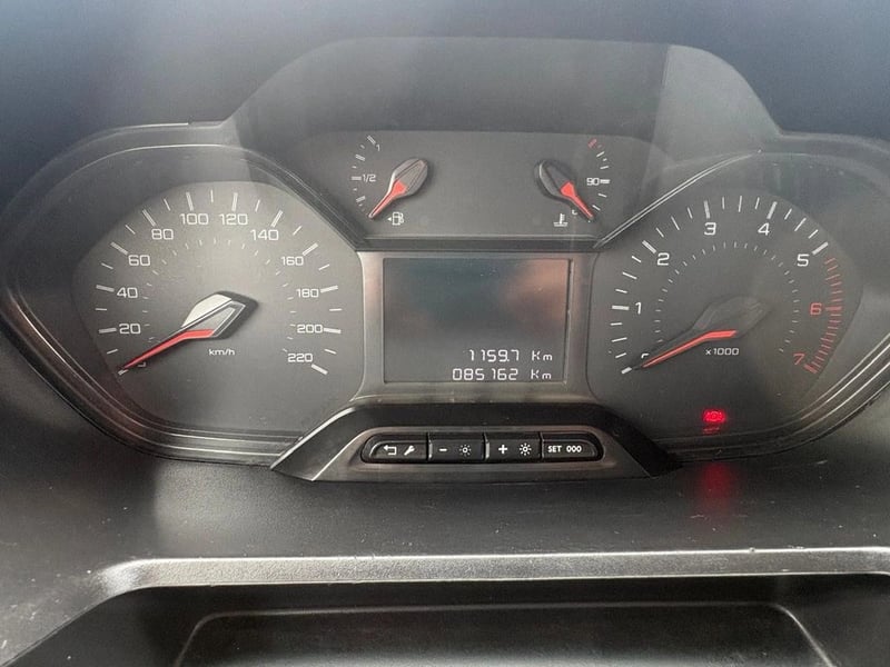Peugeot PARTNER L1  DIESEL 2024 - Imagen 12 de 12