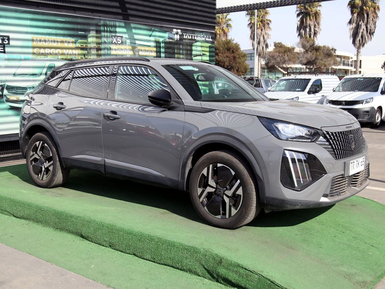 PEUGEOT 2008 1.5 ALLURE PACK BLUEHDI 130 AT DIESEL 2025 - Imagen 3 de 20