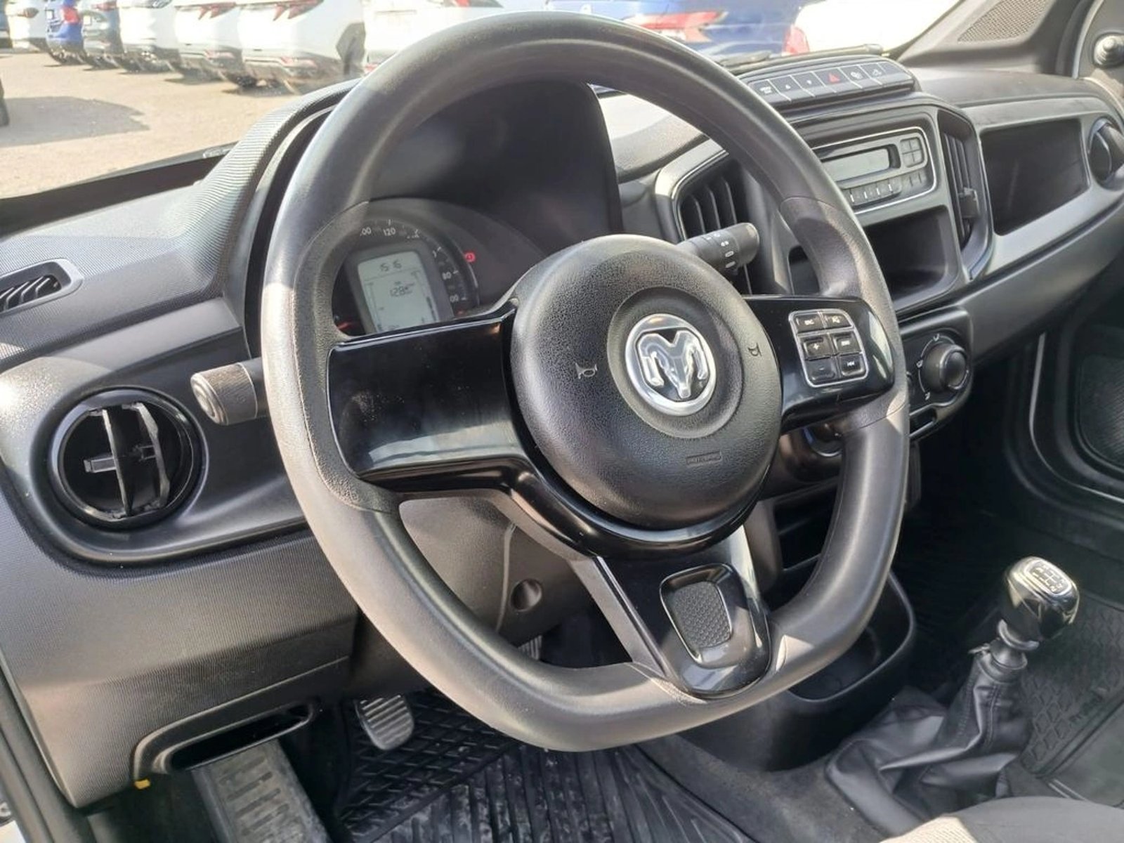RAM 700 1.4 SLT 4X2 CAB. SIM. MT 2P 2021 - Imagen 11 de 20