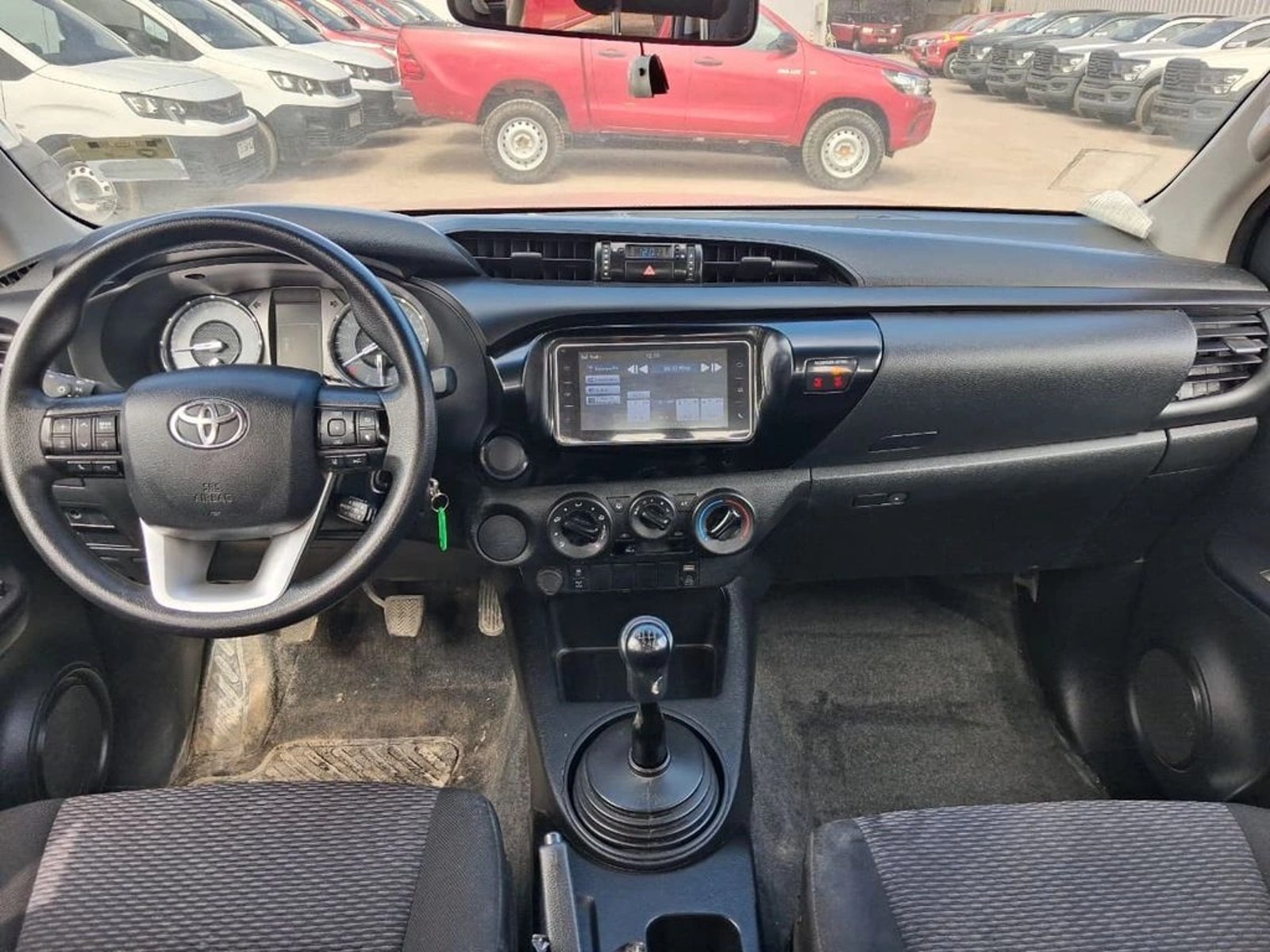 TOYOTA HILUX HILUX TSS 2.4 Diesel 4X2 T/M 2022 - Imagen 13 de 13
