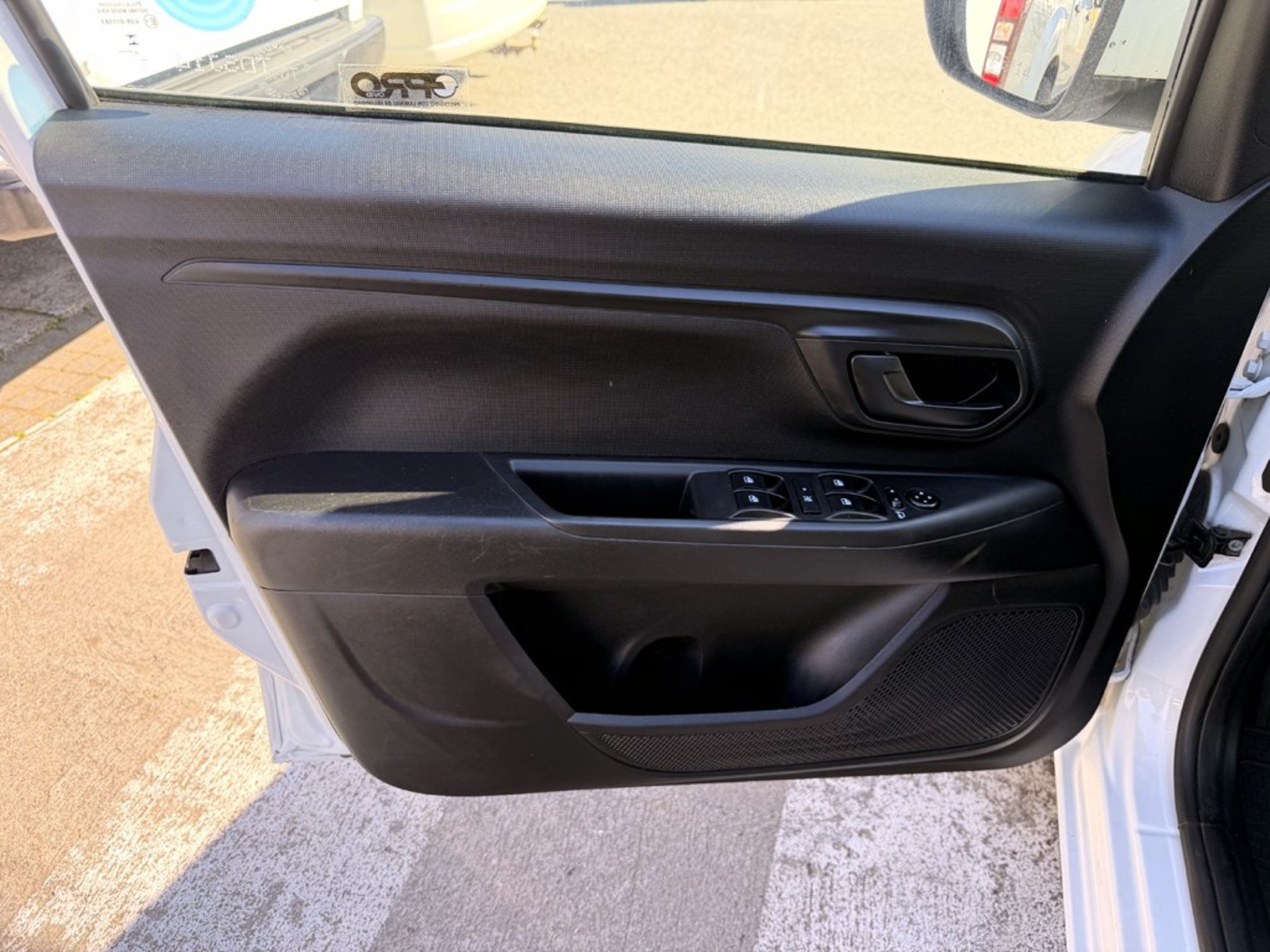 RAM 700 BIGHORN DCAB 1.3 2024 - Imagen 9 de 20