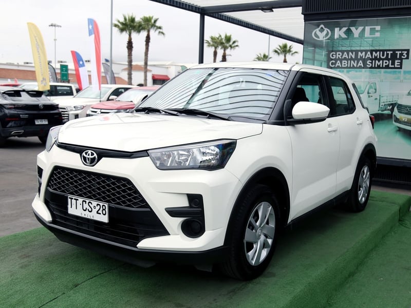 Toyota RAIZE 1.2 I 4X2 MT 5P 2025