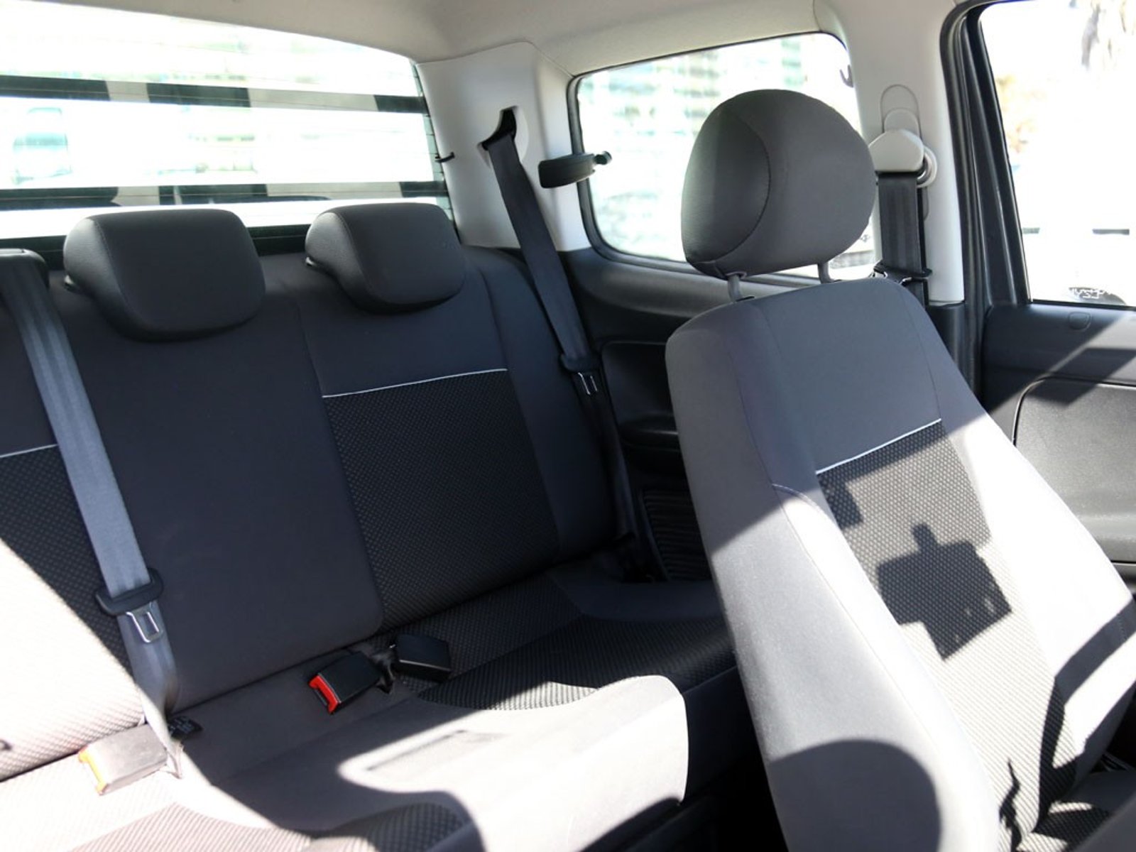 VOLKSWAGEN SAVEIRO 1.6 DC MT 2021 - Imagen 20 de 20