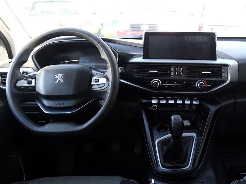 Peugeot LANDTREK MT 1.9 DIESEL 2023 - Imagen 14 de 20