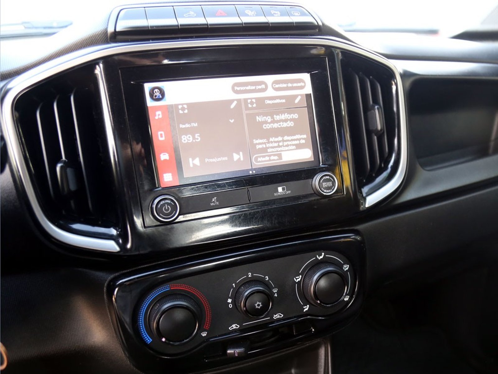 RAM 700 BIGHORNE DCAB 1.3 2024 - Imagen 18 de 20