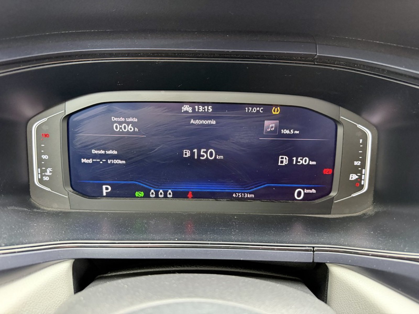 VOLKSWAGEN TAOS 1.4 TSI AUT 2025 - Imagen 16 de 20