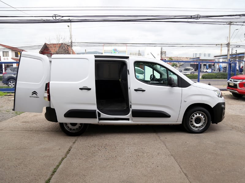 Citroën BERLINGO BLUEHDI 1.5 2024 - Imagen 6 de 20