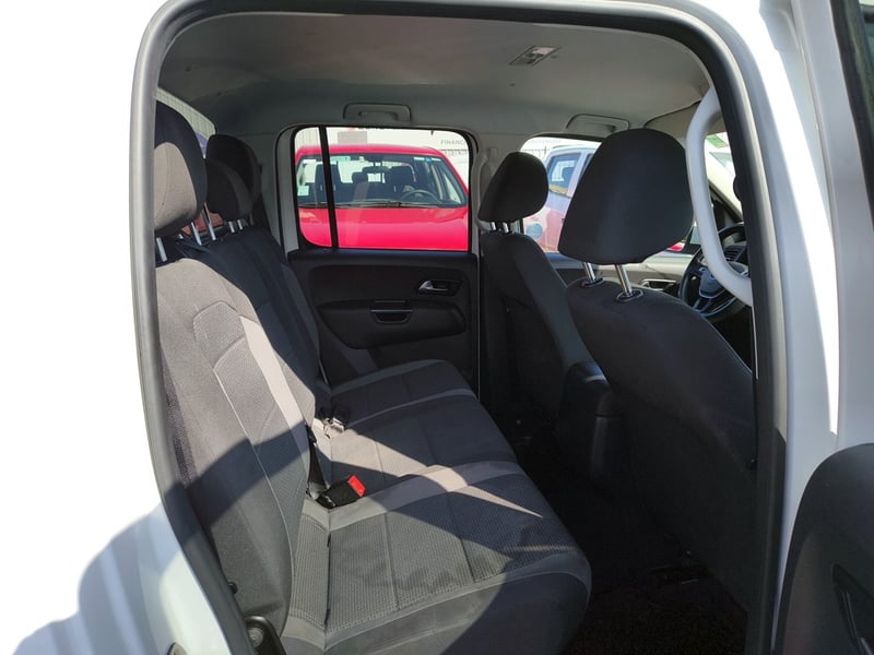 Volkswagen AMAROK 2.0 Diesel 4x2 T/M 2023 - Imagen 19 de 20