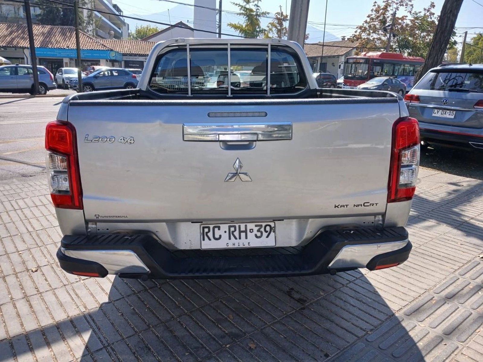 MITSUBISHI L200 L200 KATANA CRT 4X4 2.4 2021 - Imagen 8 de 19