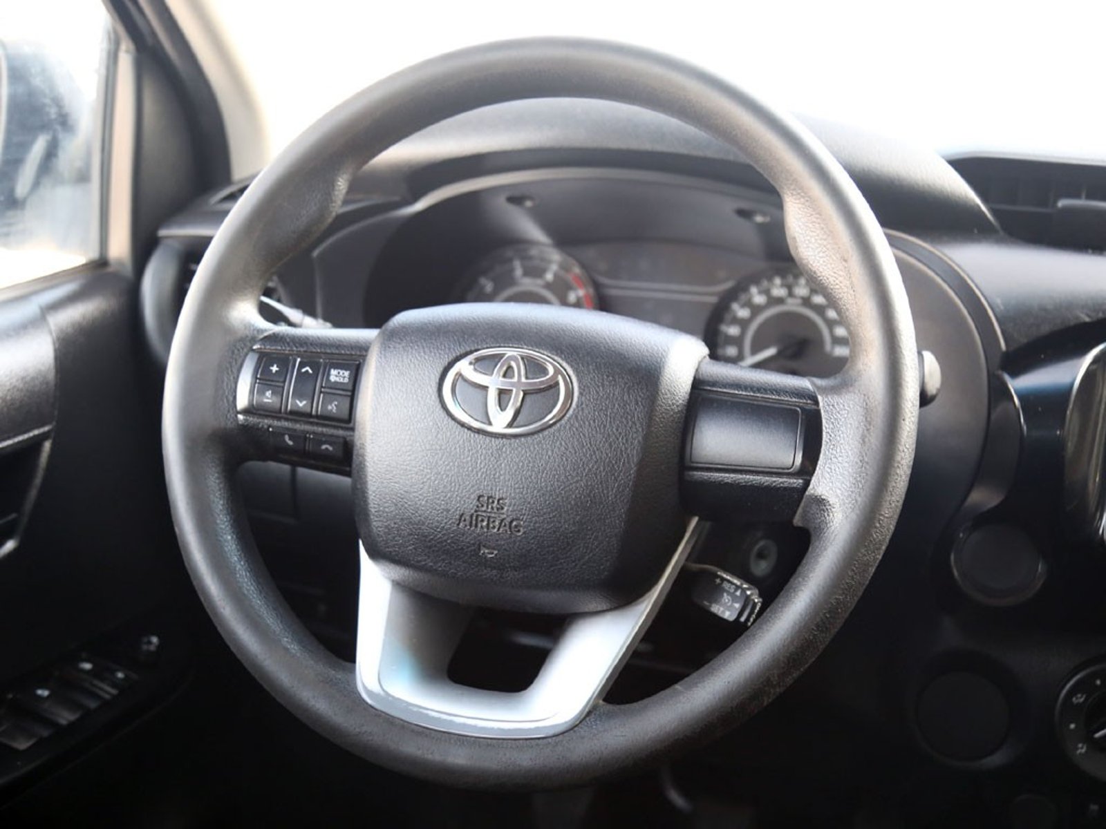 Toyota HILUX DCAB DX 4X2 2.4 DIESEL 2021 - Imagen 15 de 20