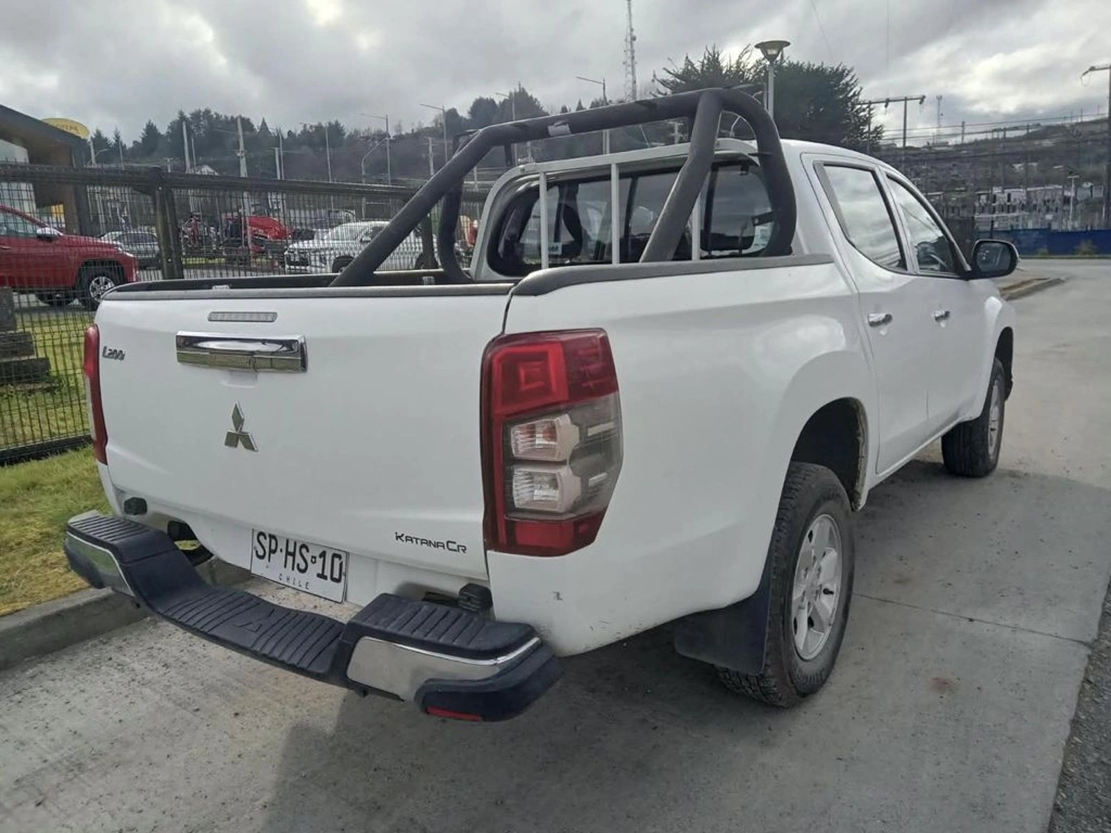 Mitsubishi L200 KATANA CR 2023 - Foto 4 de 8