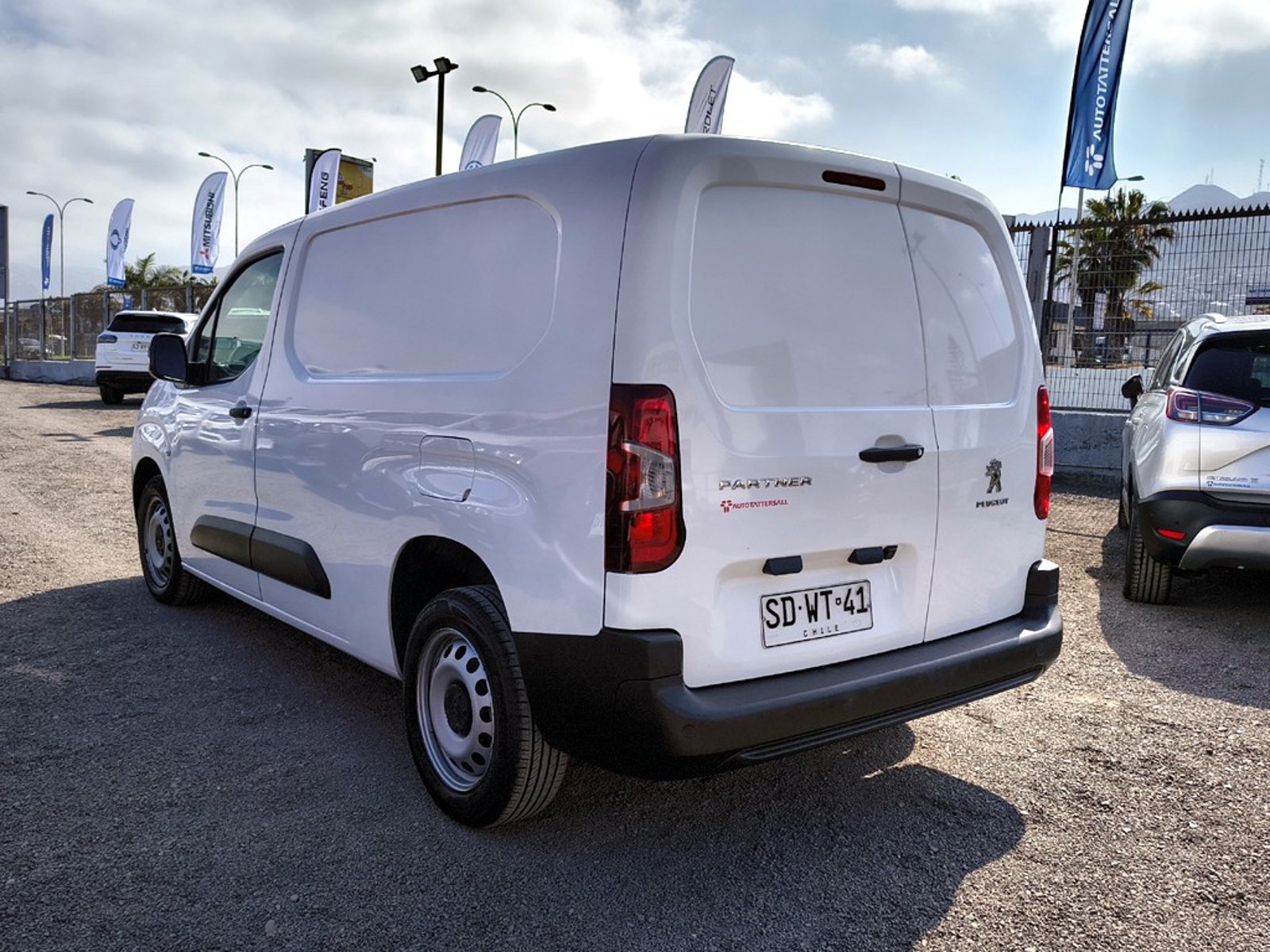 Peugeot PARTNER 1.6 L2 HDI 2022 - Foto 4 de 17