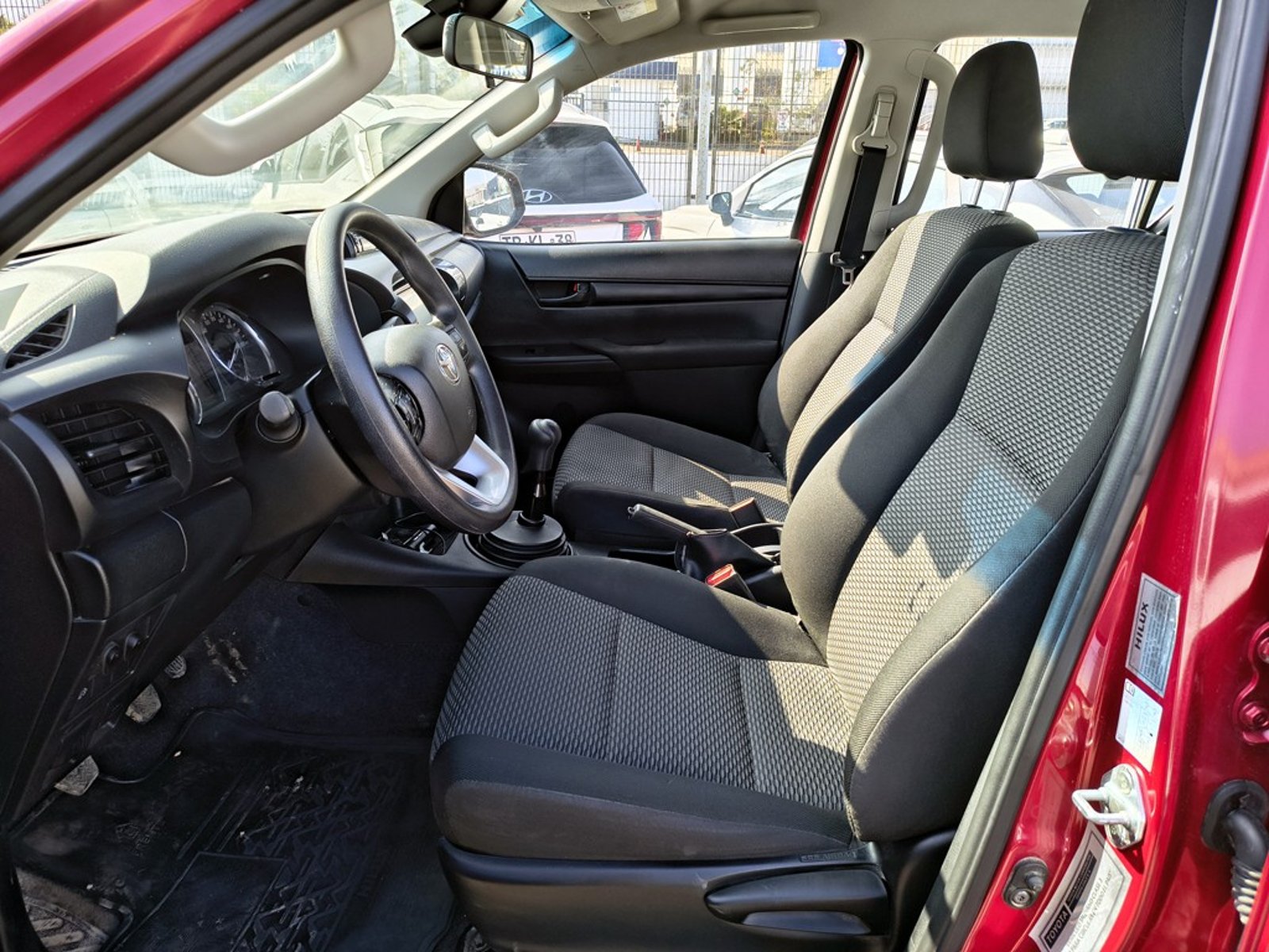 TOYOTA HILUX HILUX TSS 2.4 Diesel 4X2 T/M 2021 - Imagen 9 de 19