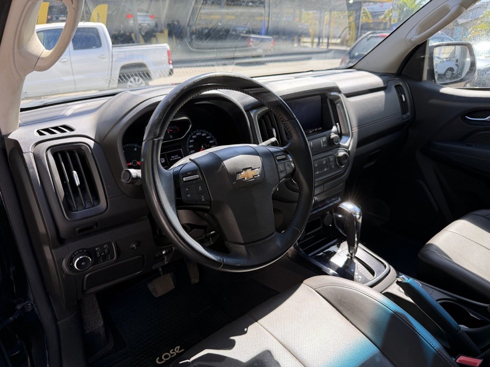 CHEVROLET COLORADO 2.8 CTDI HIGH COUNTRY 2022 - Imagen 11 de 20