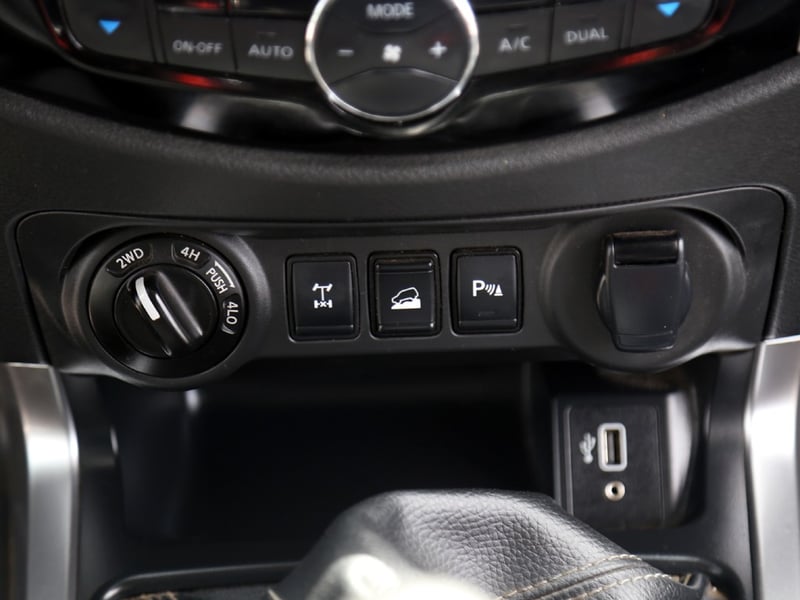 Nissan NAVARA 2.3 XE MT 4X4 2024 - Imagen 18 de 20