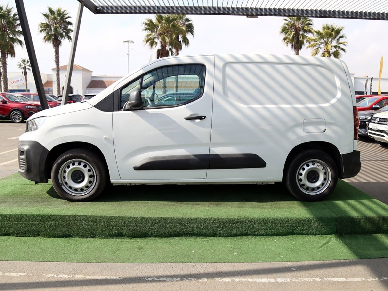 PEUGEOT PARTNER 1.5 L1 BLUEHDI 100 MT DIESEL 2023 - Imagen 5 de 17