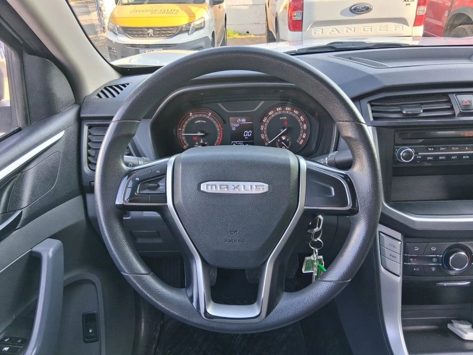 MAXUS T60 2.0 DX DIESEL 4X4 CAB. SIM. EURO6 6MT 2P 2024 - Imagen 10 de 18