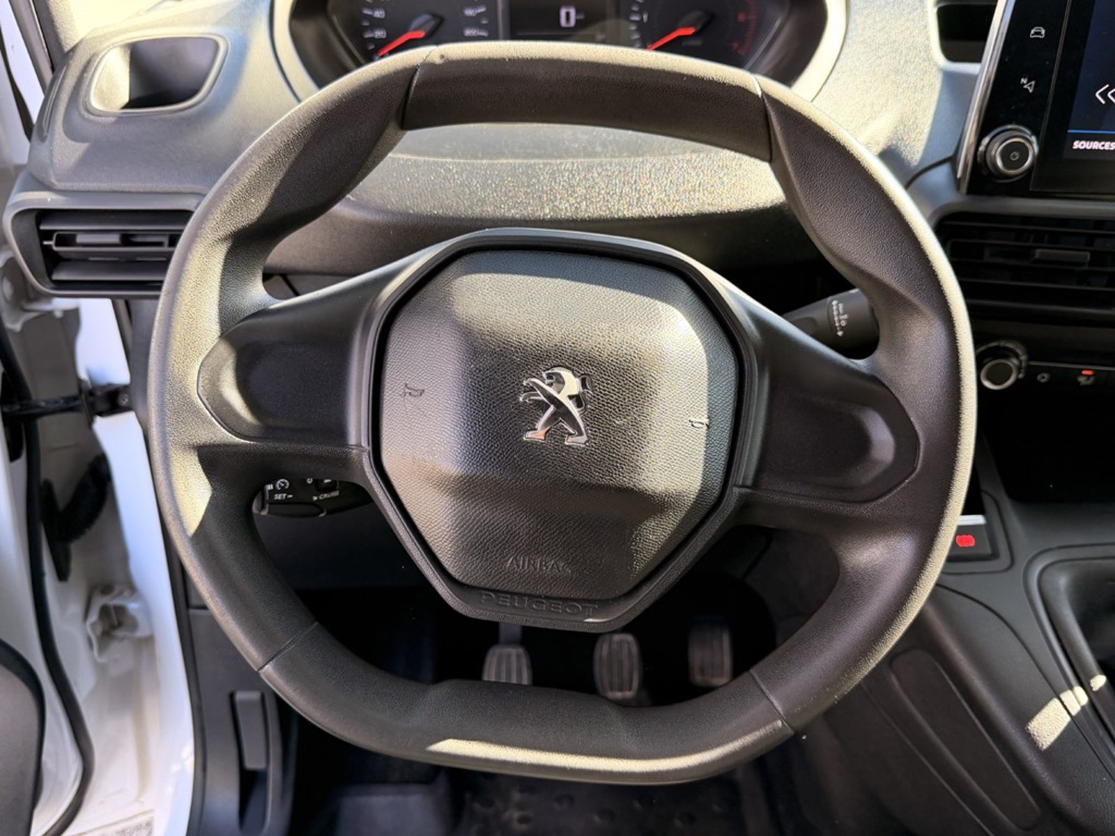 Peugeot PARTNER L1 BLUE HDI 2024 - Imagen 14 de 20