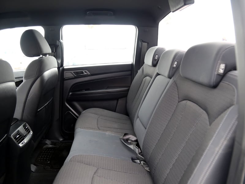 SsangYong MUSSO GRAND MUSSO 2.2 4X2 MT DISEL 2023 - Imagen 14 de 20