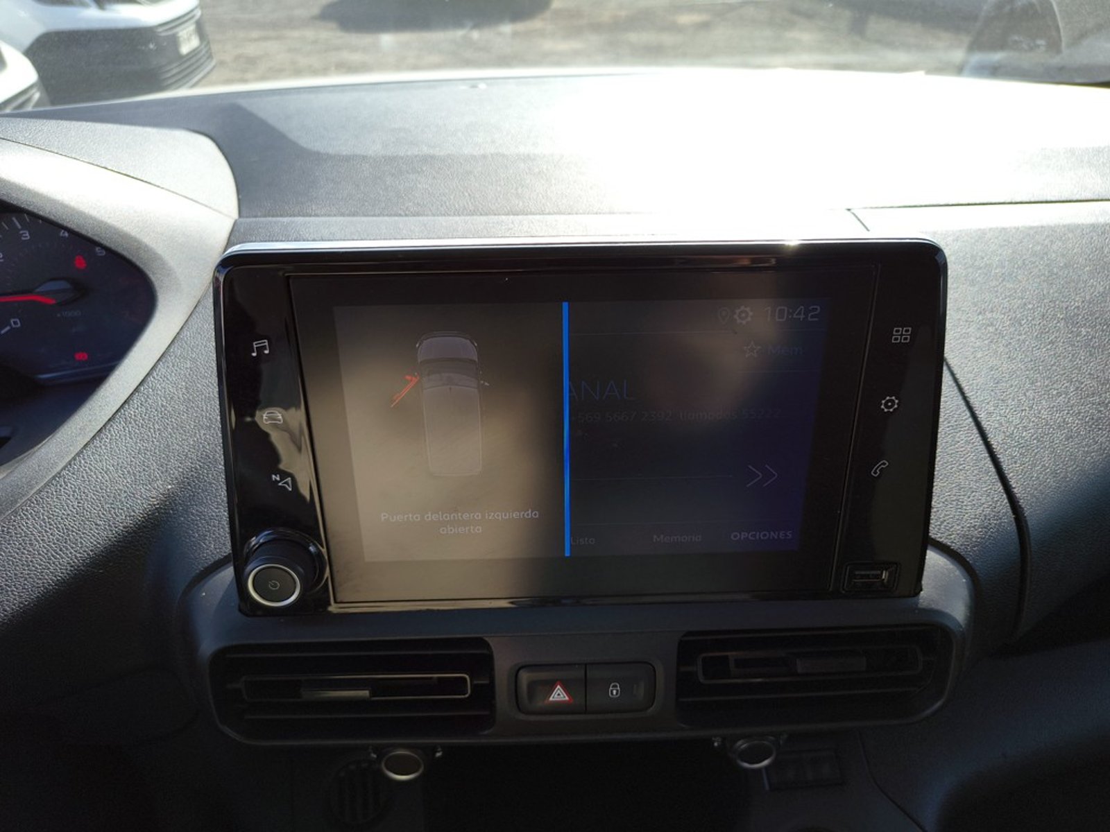 PEUGEOT PARTNER PARTNER L1 1.6 Diesel 4x2 T/M 2023 - Imagen 14 de 16